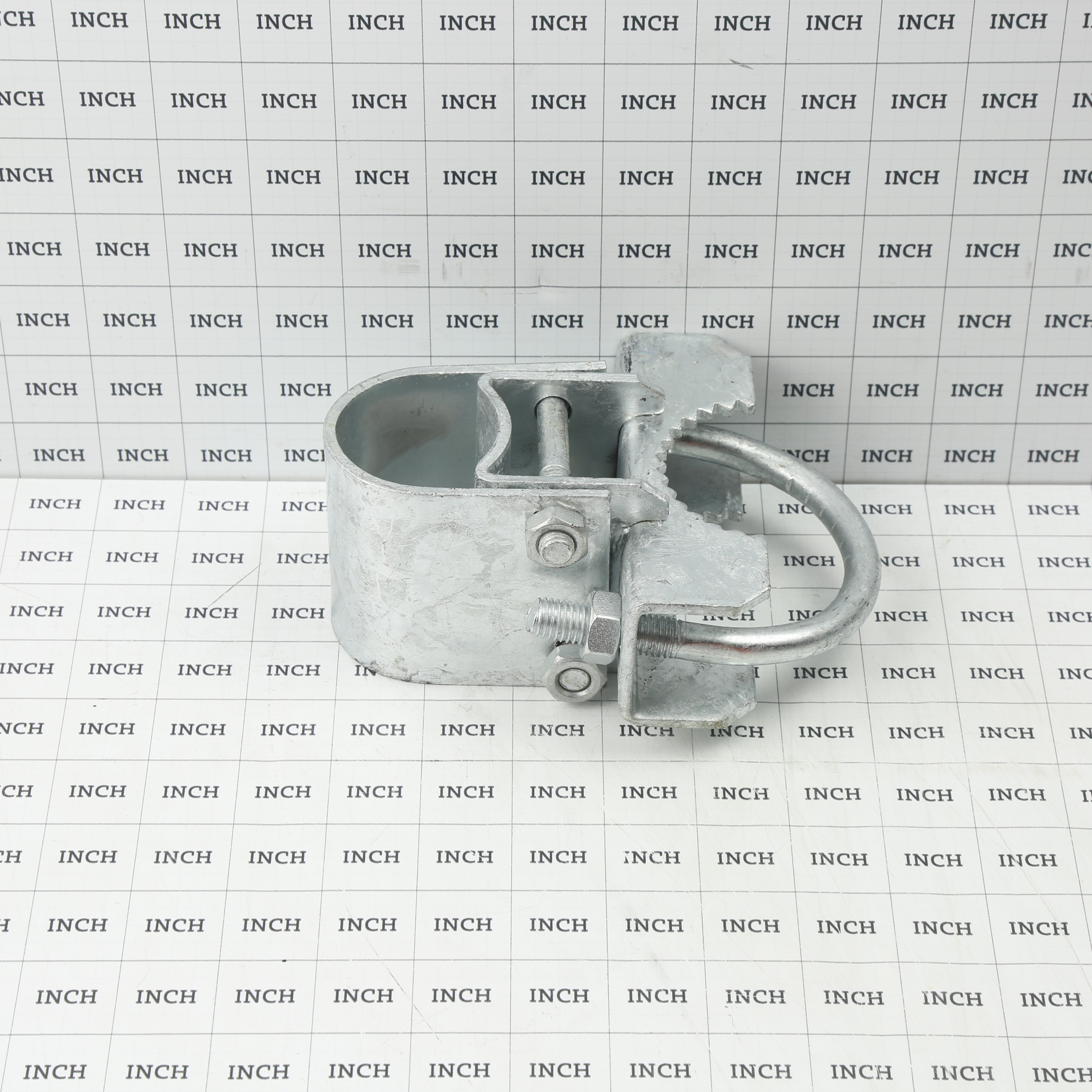 thumbnail image 2 of Heavy-Duty Pressed Steel Bulldog Hinge For Chain Link Gates (2-Pack, 6-5/8") 2 of 5