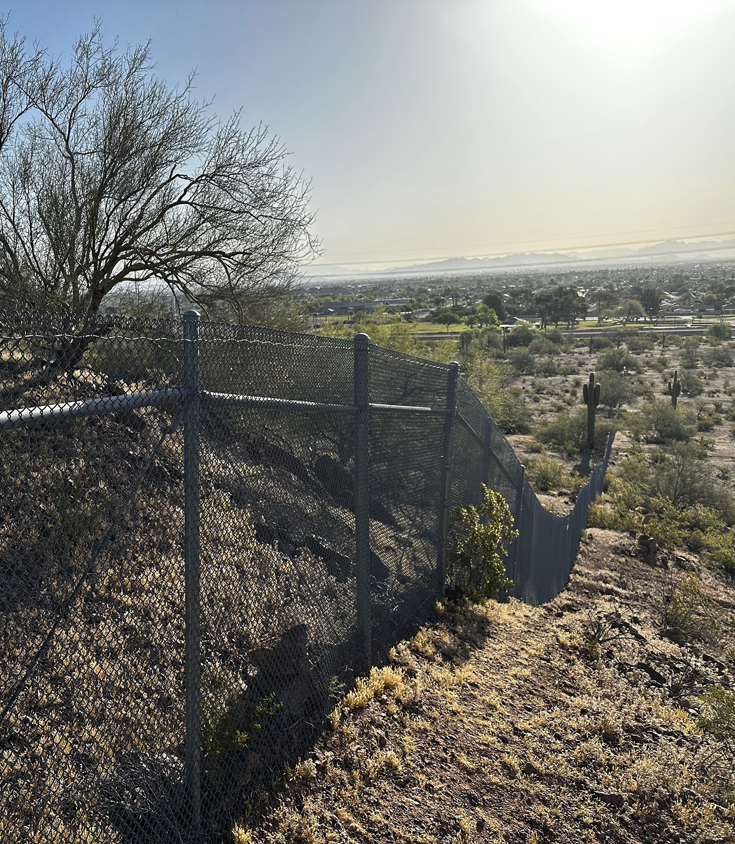 Chain Link Fence With Tension Wire